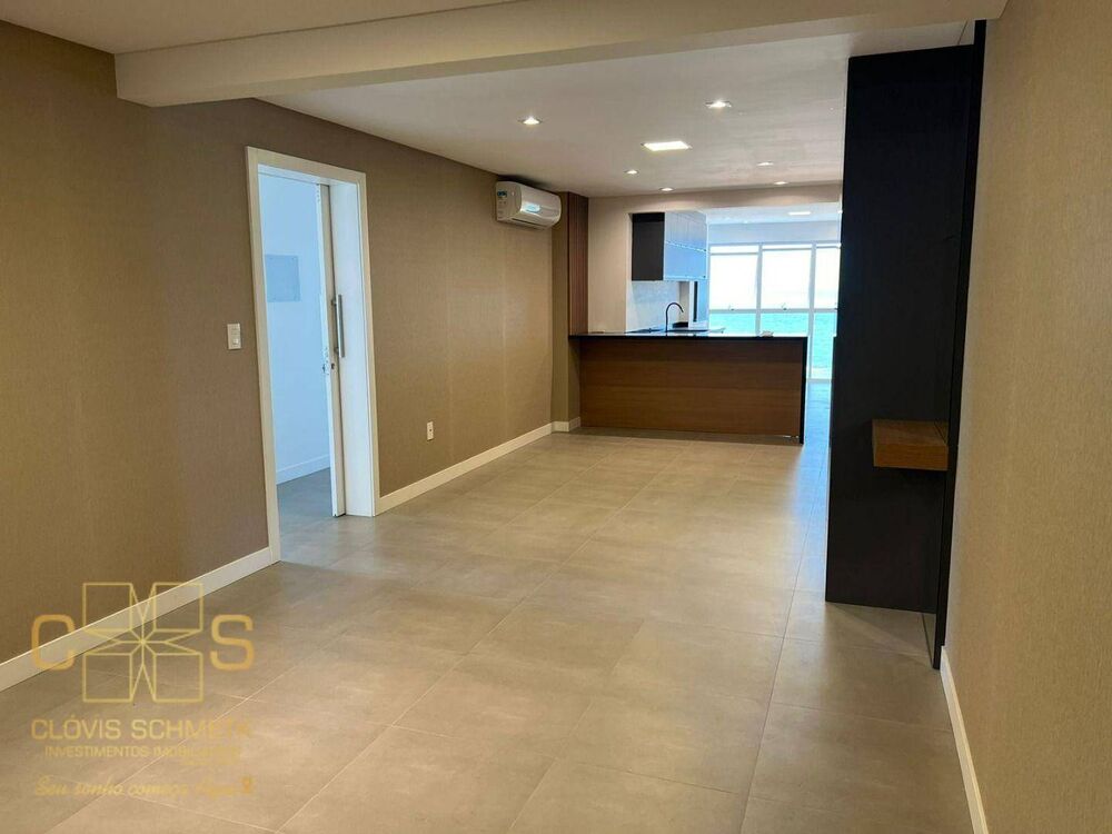 Apartamento, 3 quartos, 117 m² - Foto 2