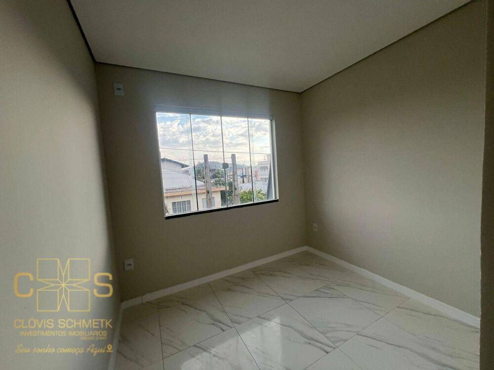 Sobrado à venda com 3 quartos, 100m² - Foto 2