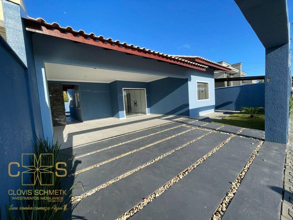Casa à venda com 3 quartos, 115m² - Foto 1