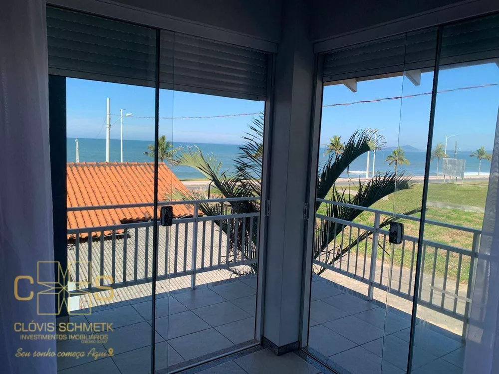 Sobrado, 3 quartos, 180 m² - Foto 1