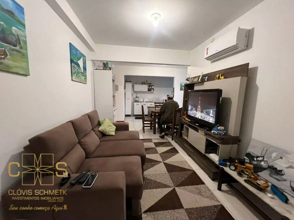 Apartamento à venda com 2 quartos, 56m² - Foto 3