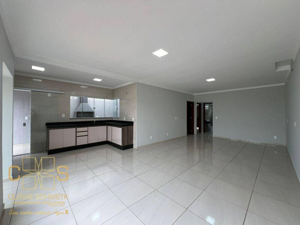 Casa, 3 quartos, 98 m² - Foto 2
