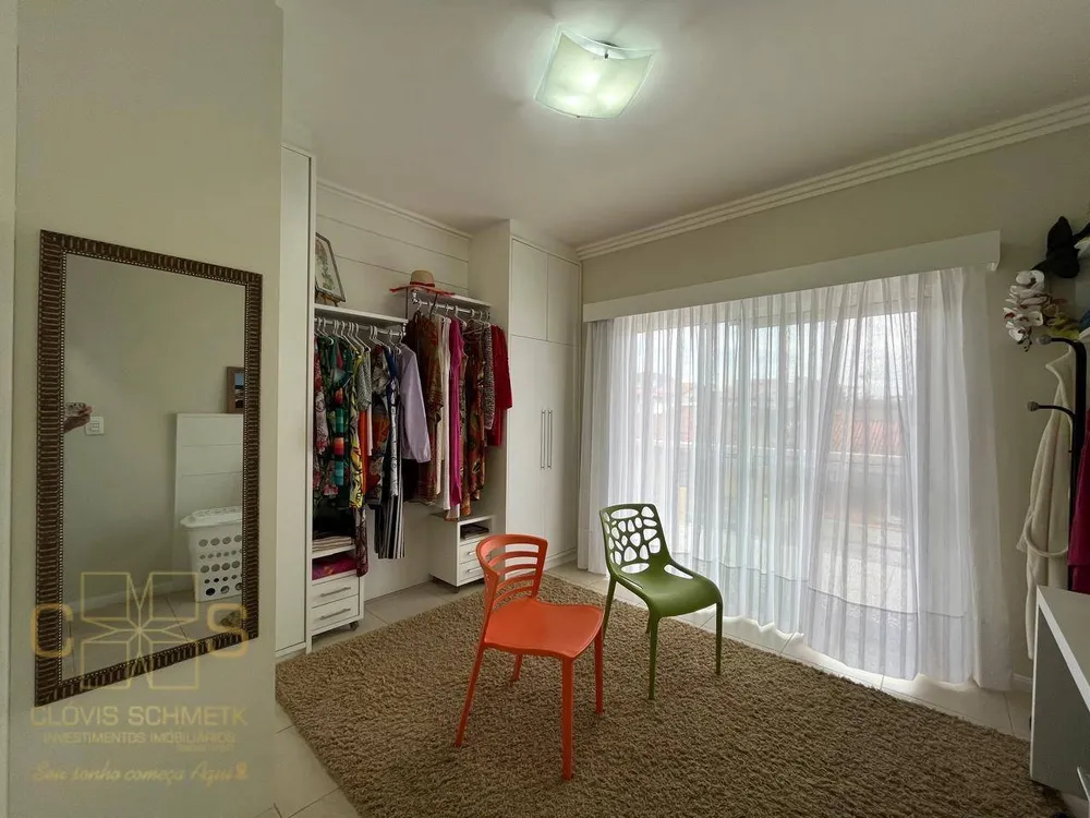 Sobrado, 5 quartos, 260 m² - Foto 3