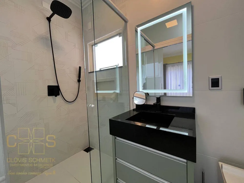 Sobrado, 5 quartos, 260 m² - Foto 2