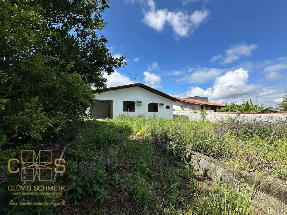 Casa à venda com 2 quartos, 350M2 - Foto 1
