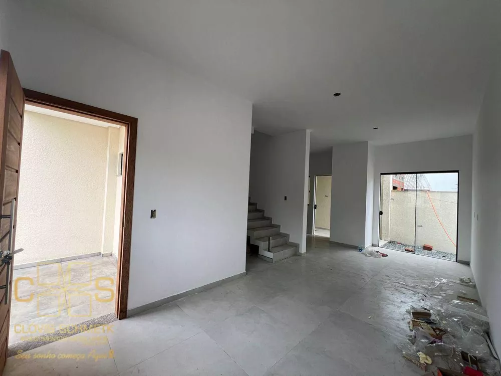 Sobrado à venda com 3 quartos, 96m² - Foto 4