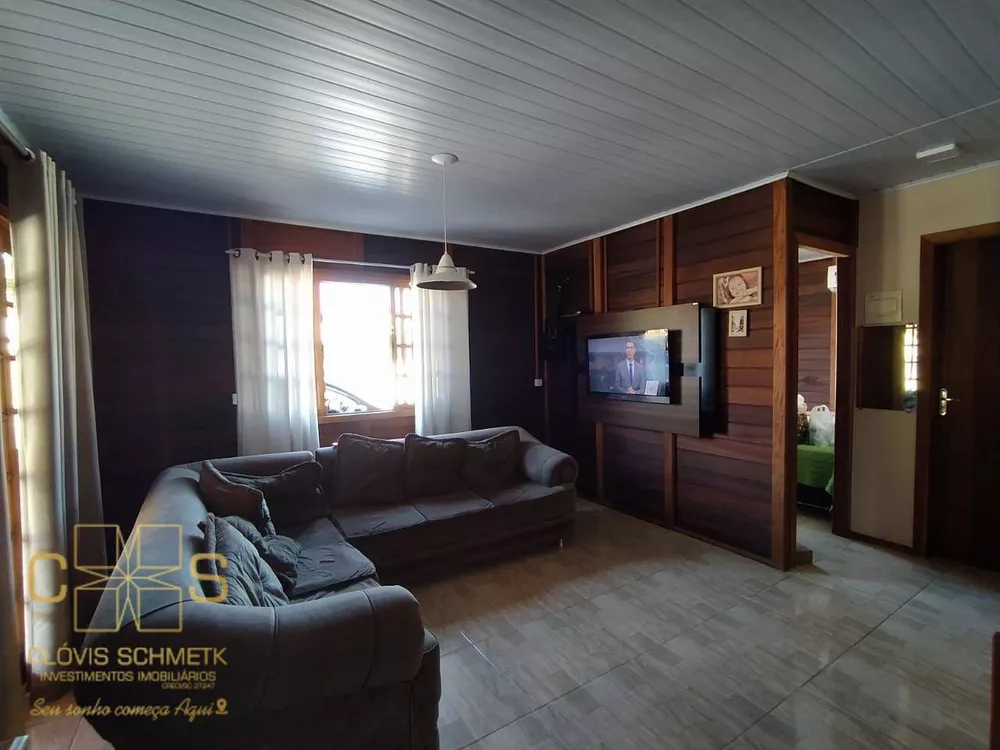 Sítio, 3 quartos, 1572 m² - Foto 1