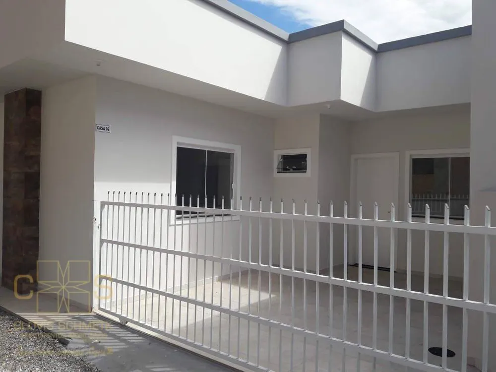 Casa, 2 quartos, 67 m² - Foto 1