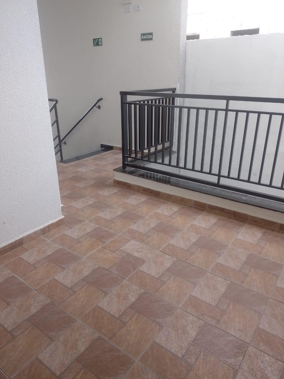 Apartamento à venda com 2 quartos, 43m² - Foto 17