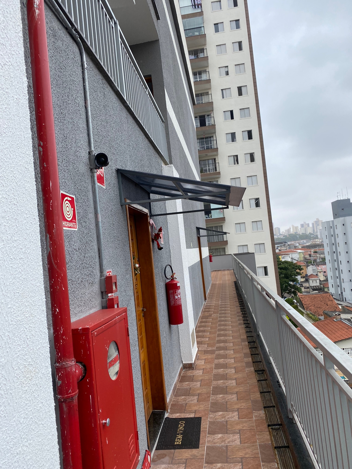 Apartamento à venda com 2 quartos, 33m² - Foto 17