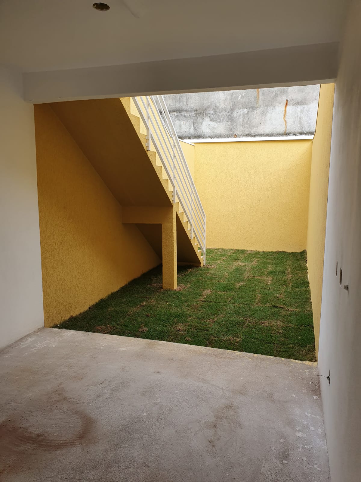 Sobrado à venda com 2 quartos, 67m² - Foto 3