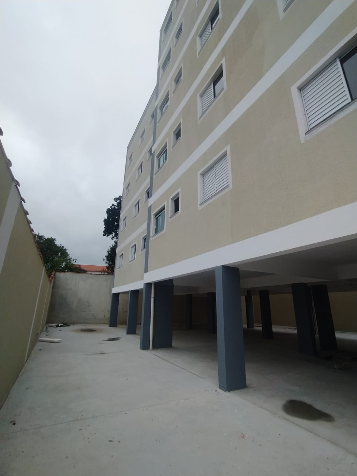 Apartamento à venda com 2 quartos, 47m² - Foto 3