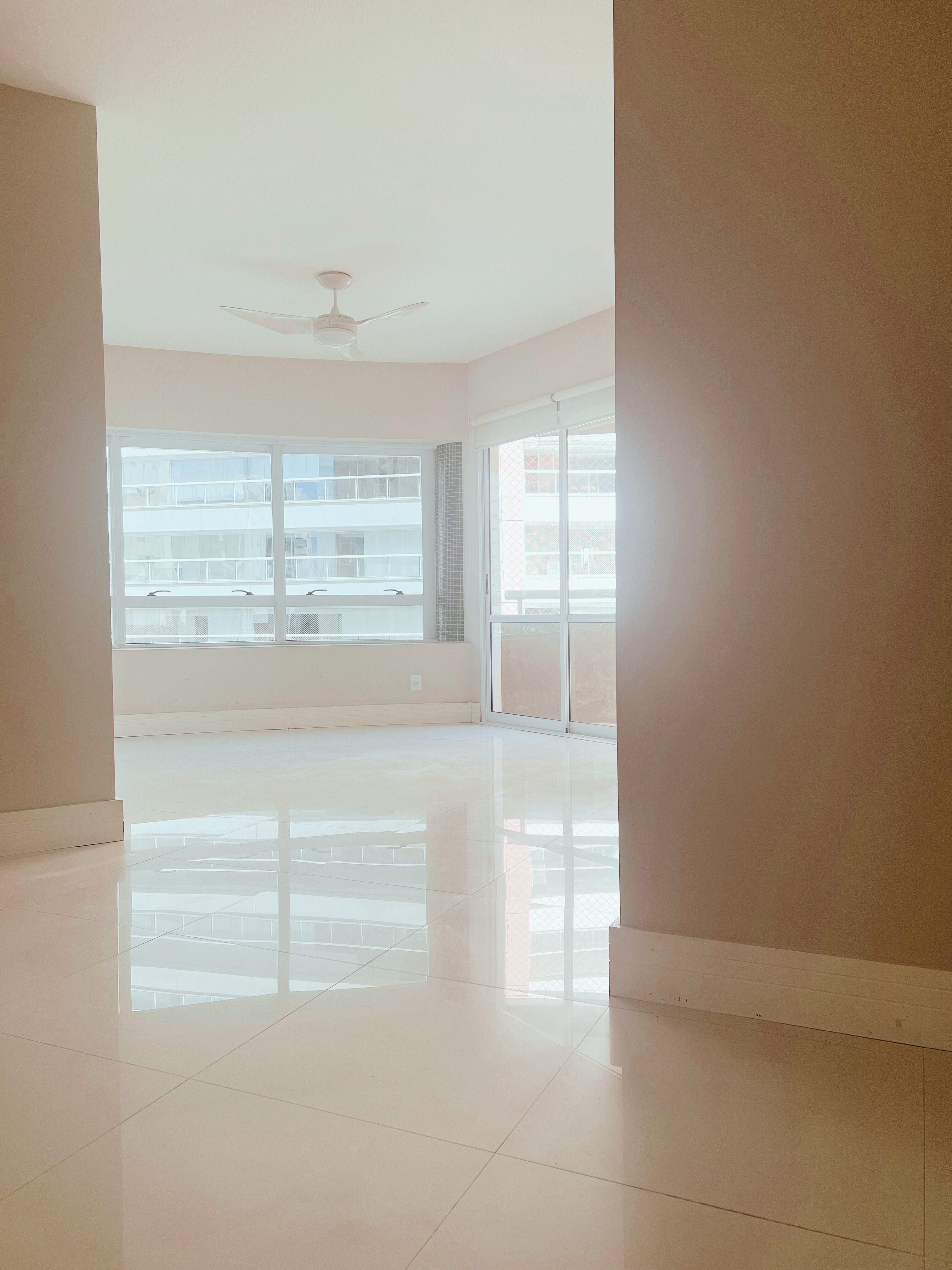 Apartamento para alugar com 3 quartos, 104m² - Foto 7