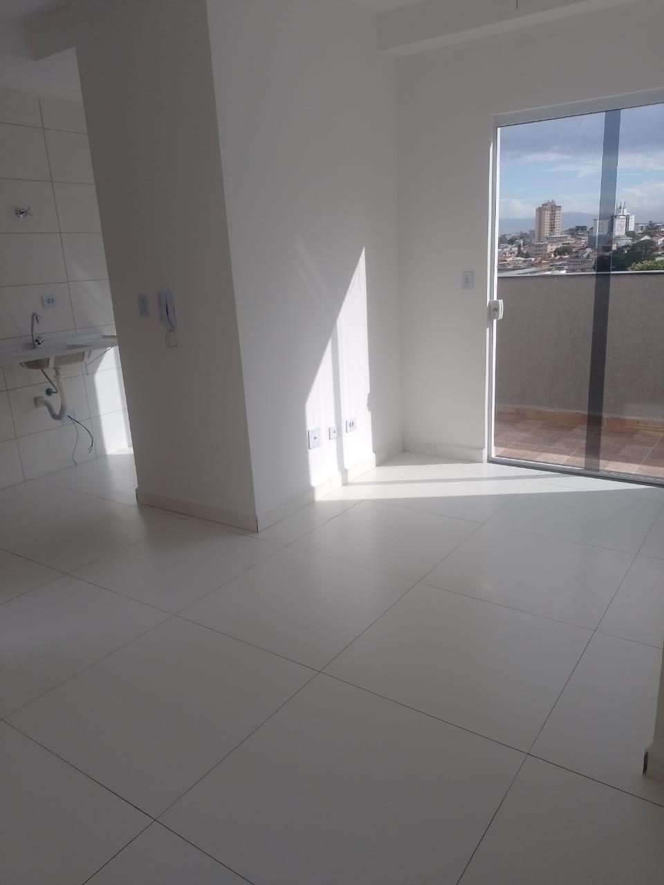 Apartamento à venda com 2 quartos, 34m² - Foto 2