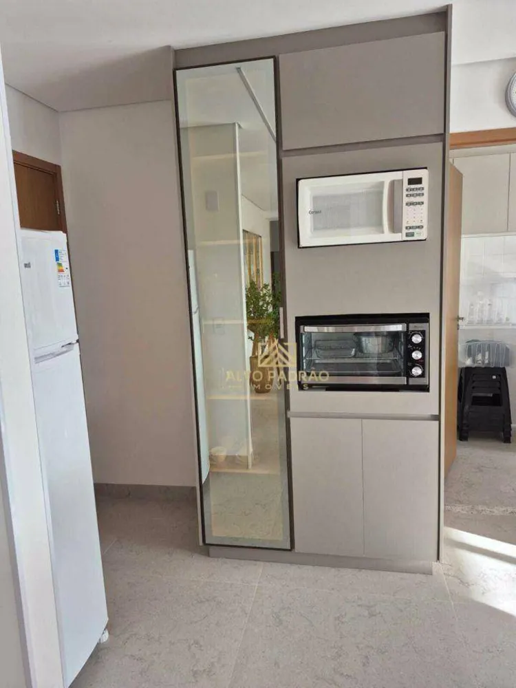 Apartamento, 3 quartos, 141 m² - Foto 1