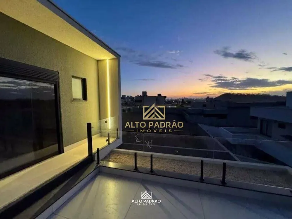 Sobrado, 3 quartos, 244 m² - Foto 4