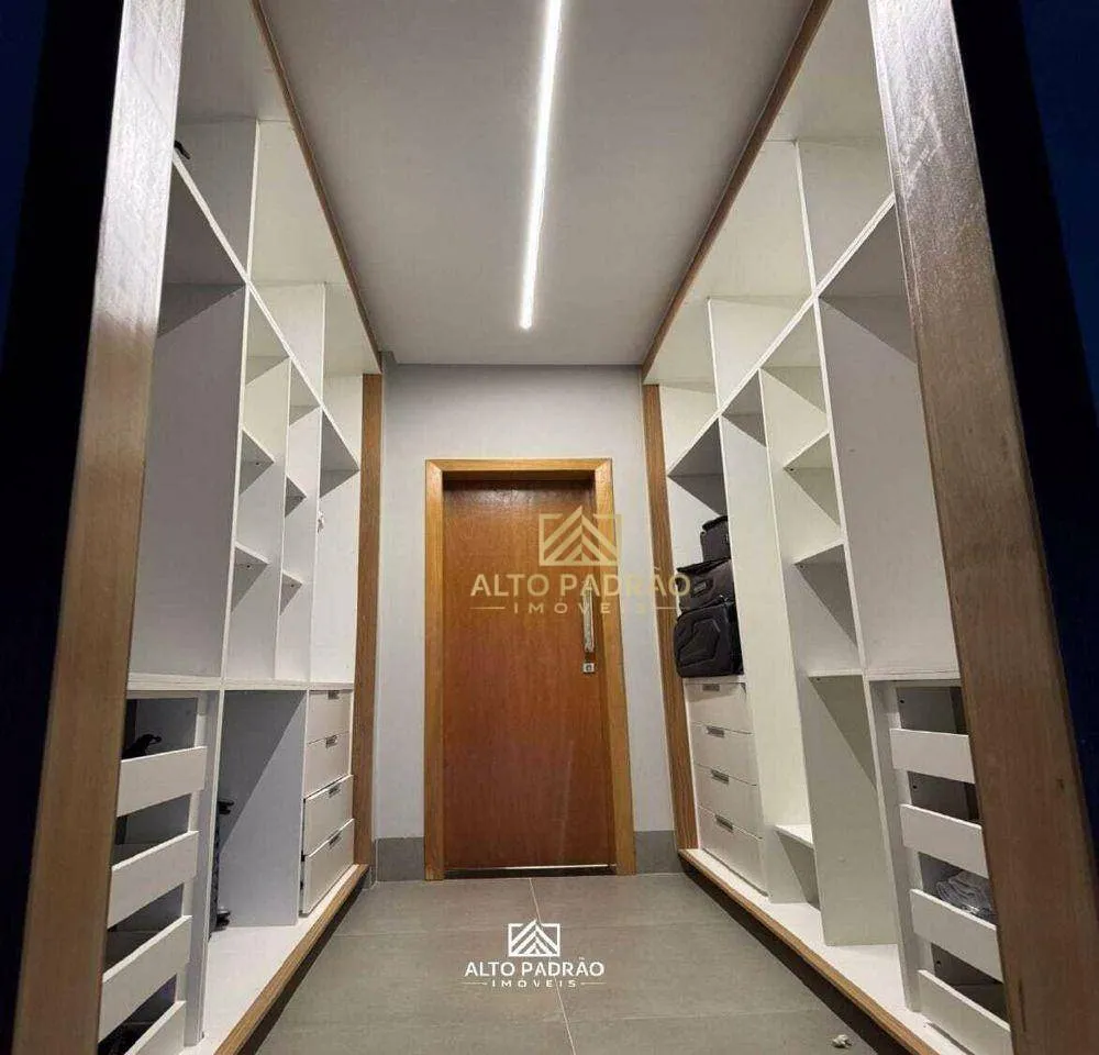 Casa, 3 quartos, 215 m² - Foto 3