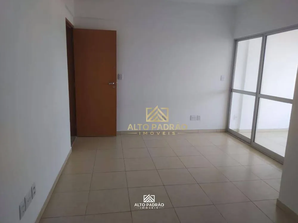 Apartamento, 3 quartos, 74 m² - Foto 2