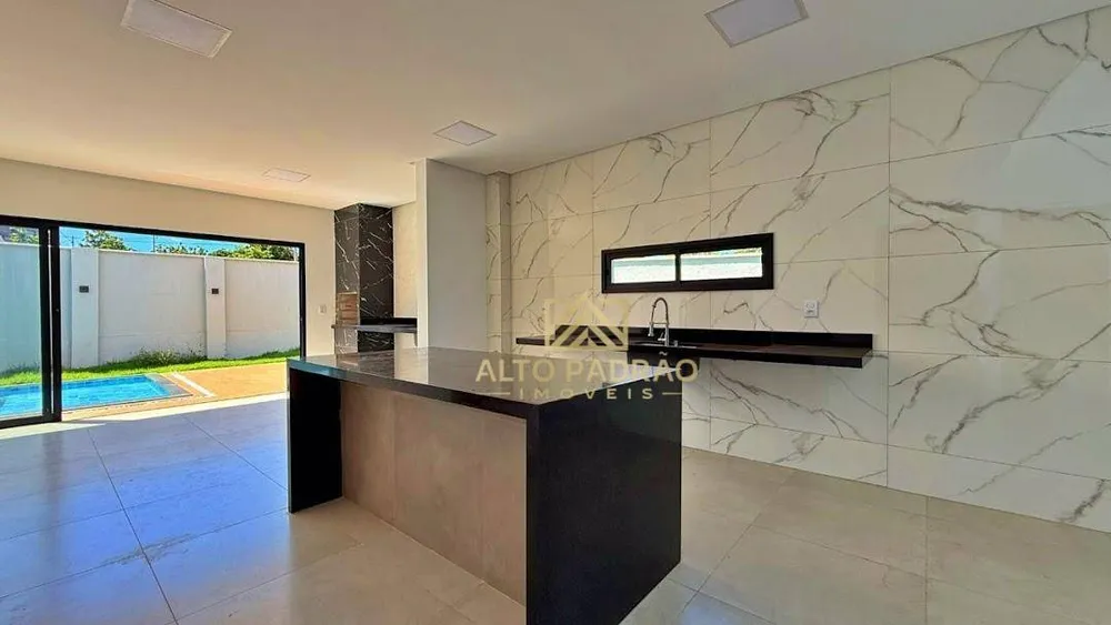 Casa, 4 quartos, 199 m² - Foto 1