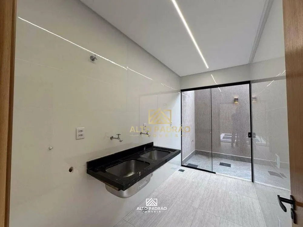 Casa, 3 quartos, 204 m² - Foto 3
