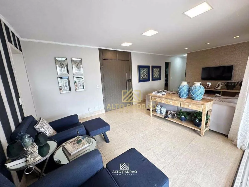 Apartamento, 3 quartos, 145 m² - Foto 1