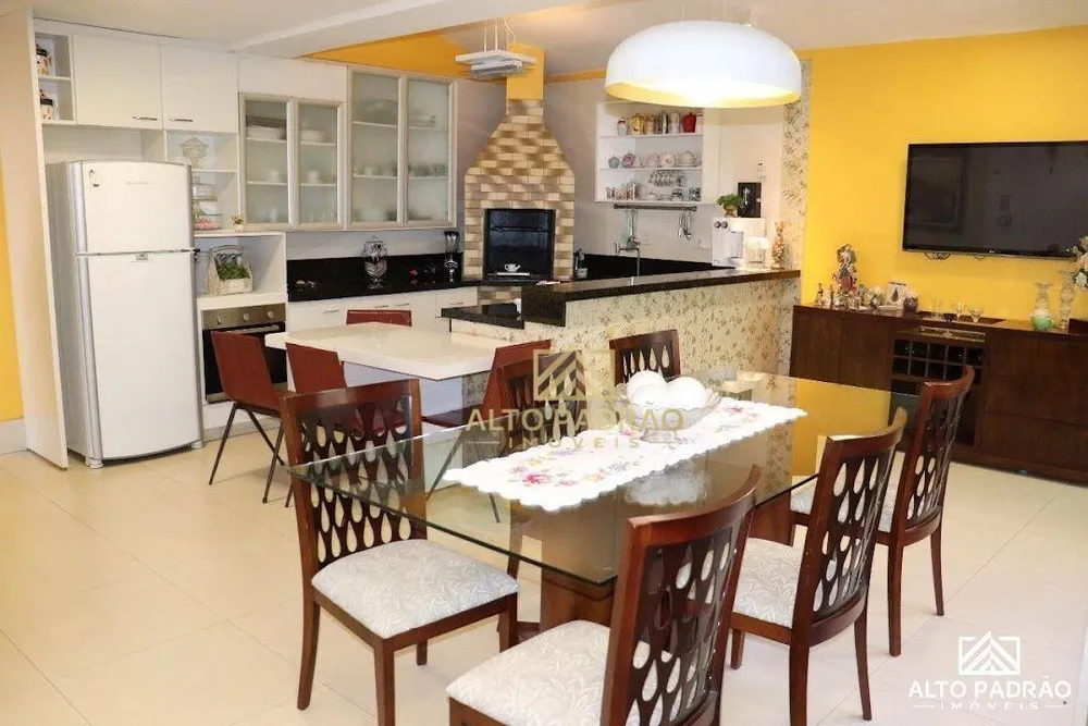 Casa, 4 quartos, 162 m² - Foto 3