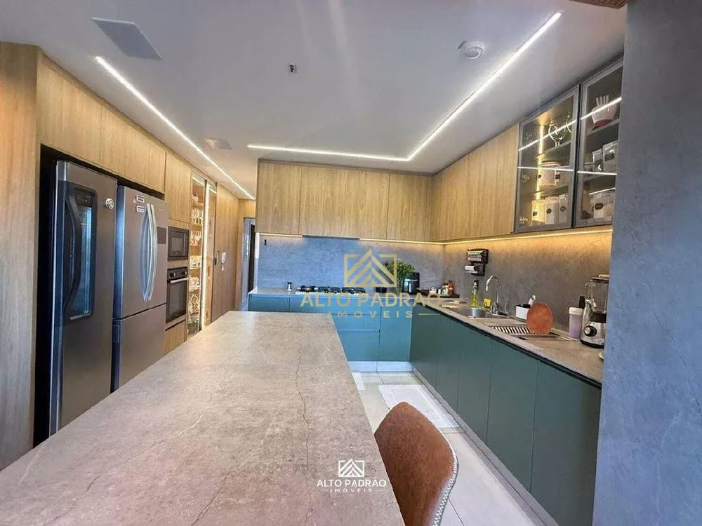 Apartamento, 3 quartos, 244 m² - Foto 3