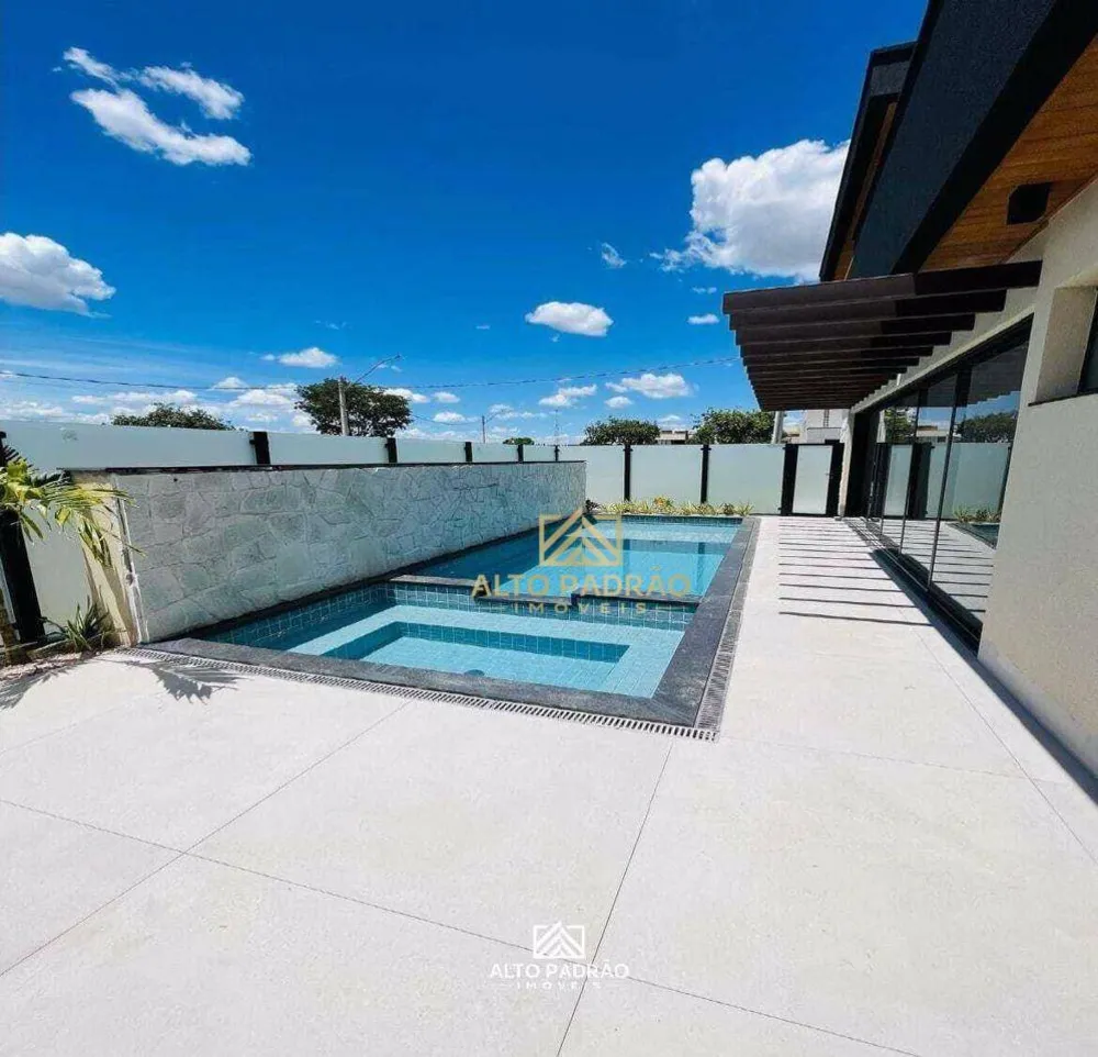 Casa, 4 quartos, 214 m² - Foto 3