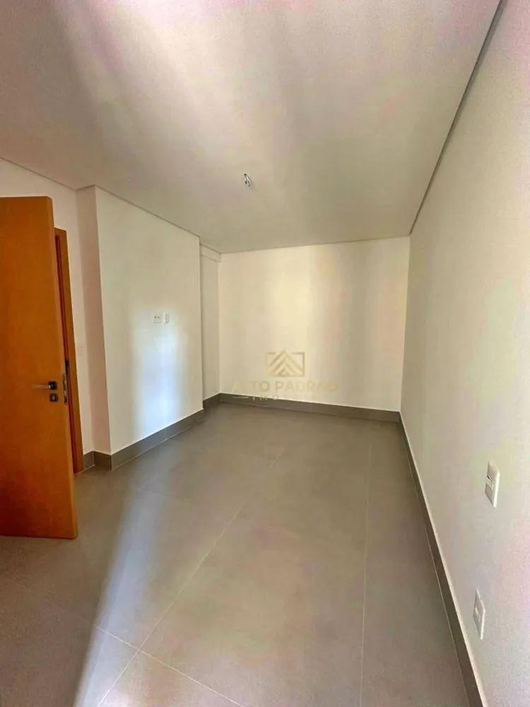 Apartamento, 3 quartos, 160 m² - Foto 1