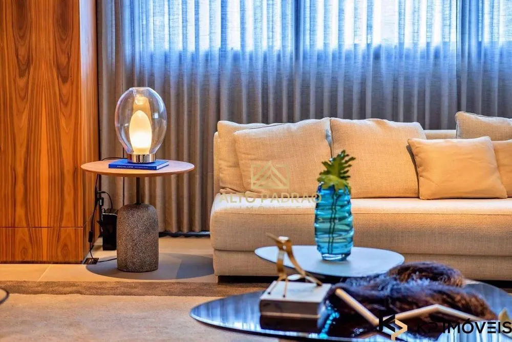 Apartamento, 4 quartos, 248 m² - Foto 1