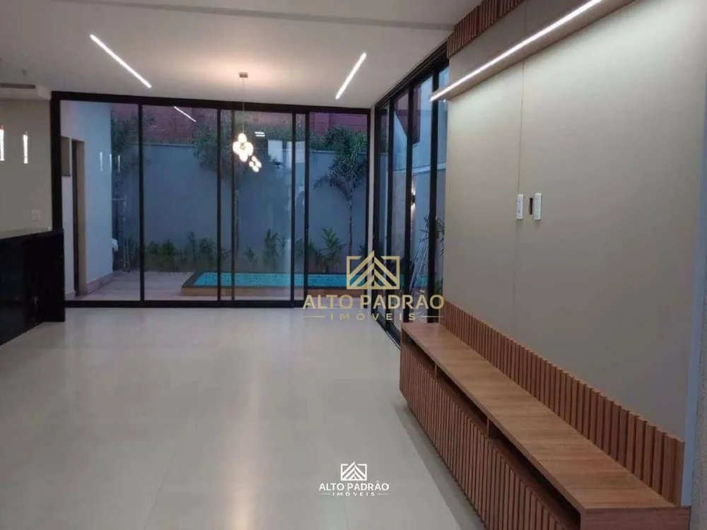 Sobrado, 3 quartos, 231 m² - Foto 3