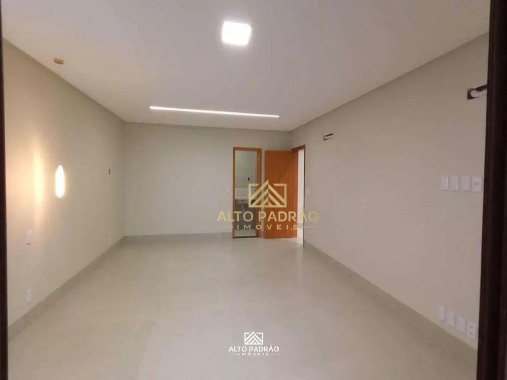 Sobrado, 3 quartos, 231 m² - Foto 1