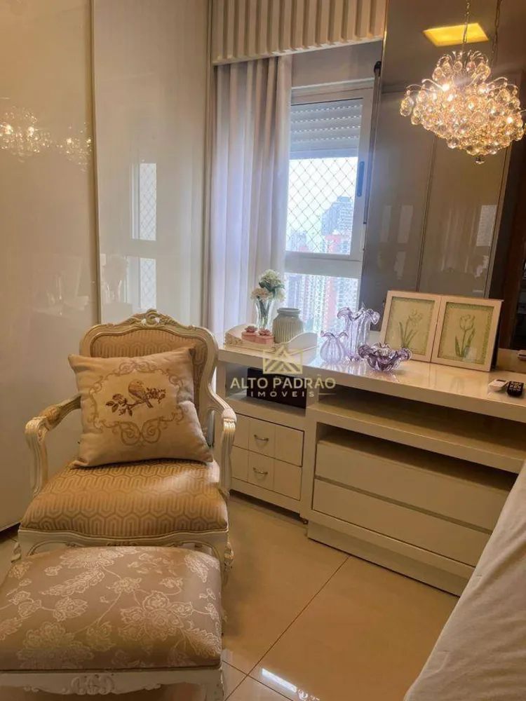 Apartamento, 3 quartos, 150 m² - Foto 2