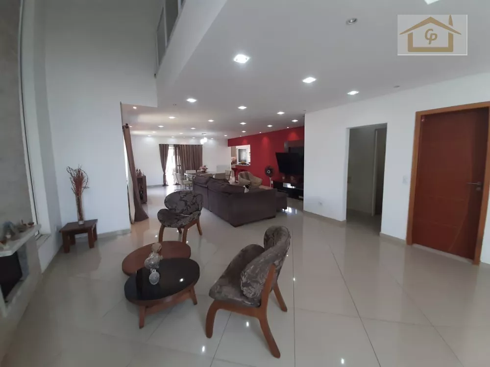 Casa à venda com 4 quartos, 376m² - Foto 4