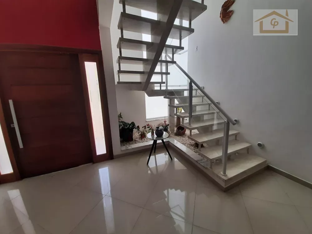 Casa à venda com 4 quartos, 376m² - Foto 3