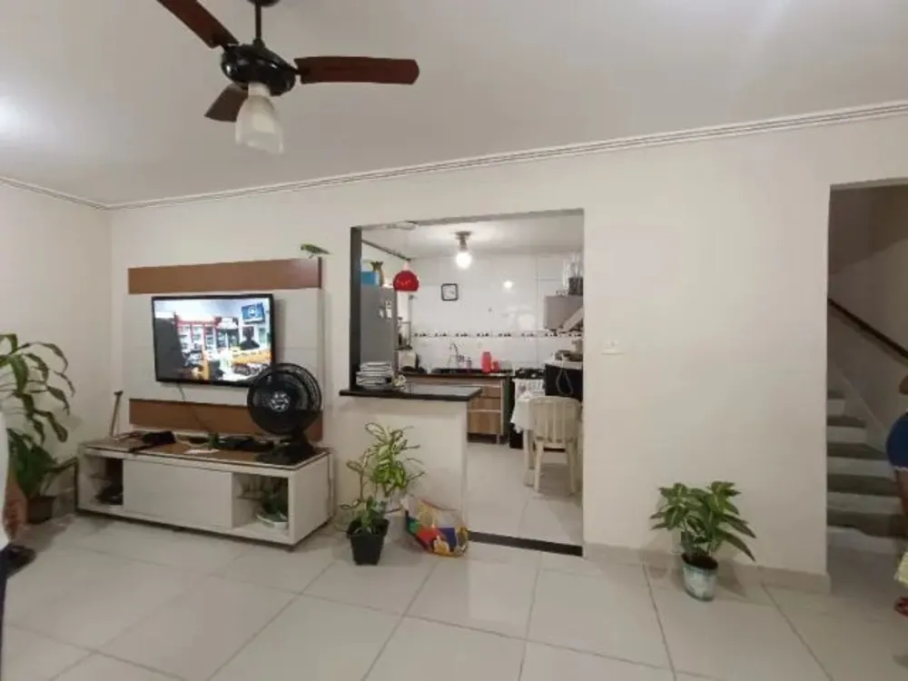 Casa, 2 quartos, 80 m² - Foto 1