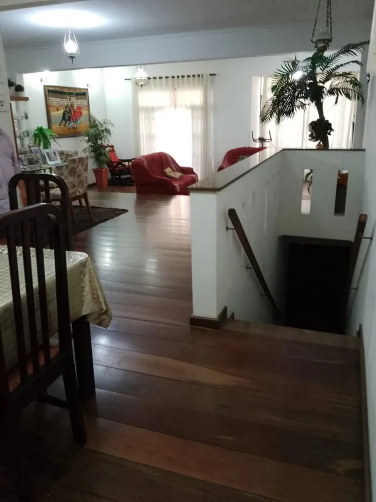 Casa, 3 quartos, 234 m² - Foto 3