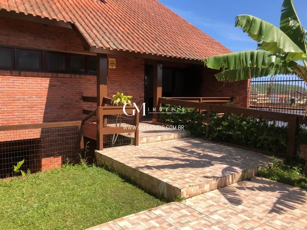 Casa, 9 quartos, 386 m² - Foto 1