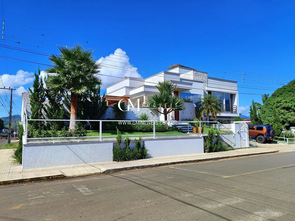 Casa, 3 quartos, 410 m² - Foto 1