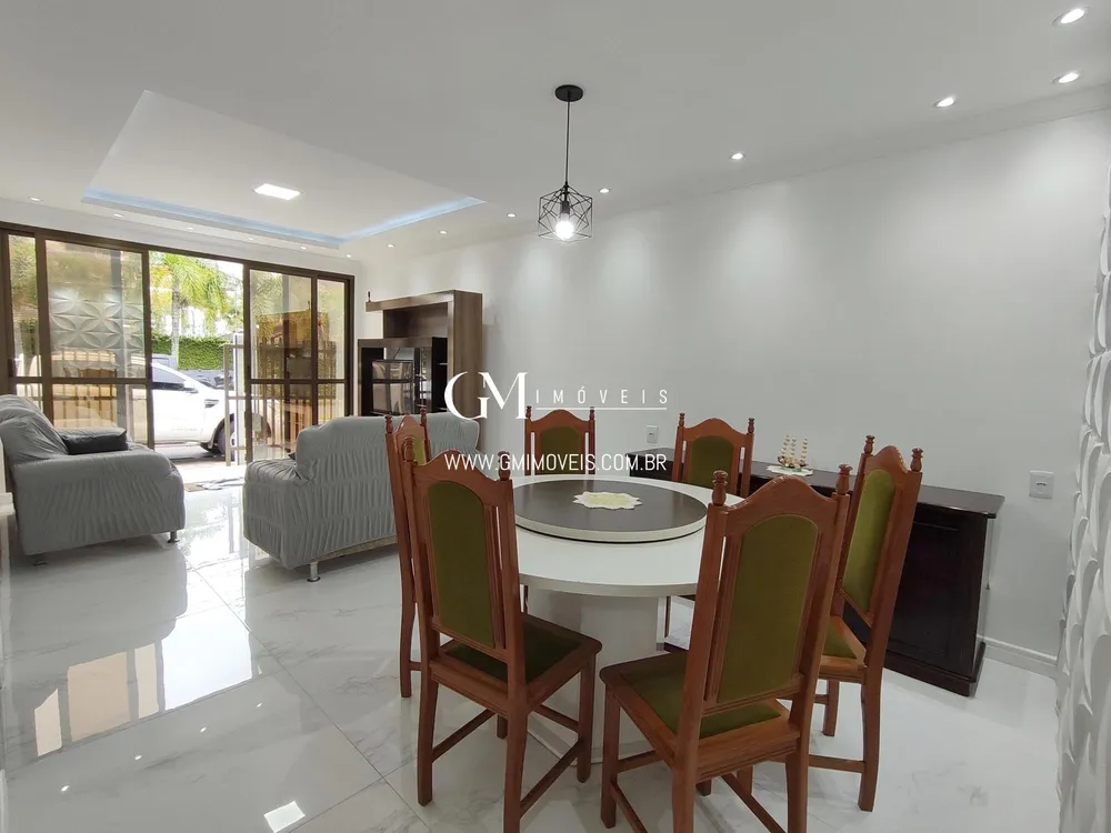 Casa, 3 quartos, 77 m² - Foto 2