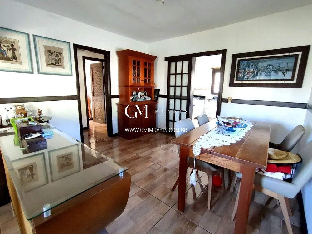 Casa, 6 quartos, 160 m² - Foto 4