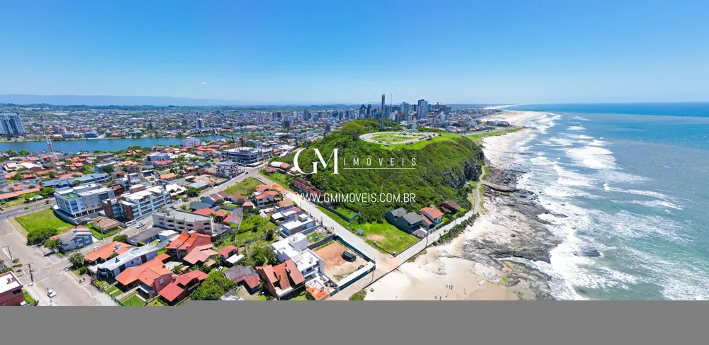 Casa, 4 quartos, 291 m² - Foto 1
