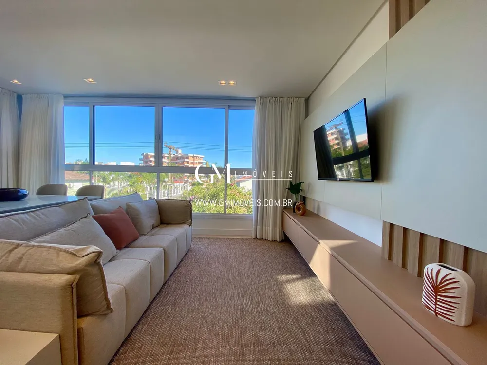 Cobertura, 3 quartos, 207 m² - Foto 1