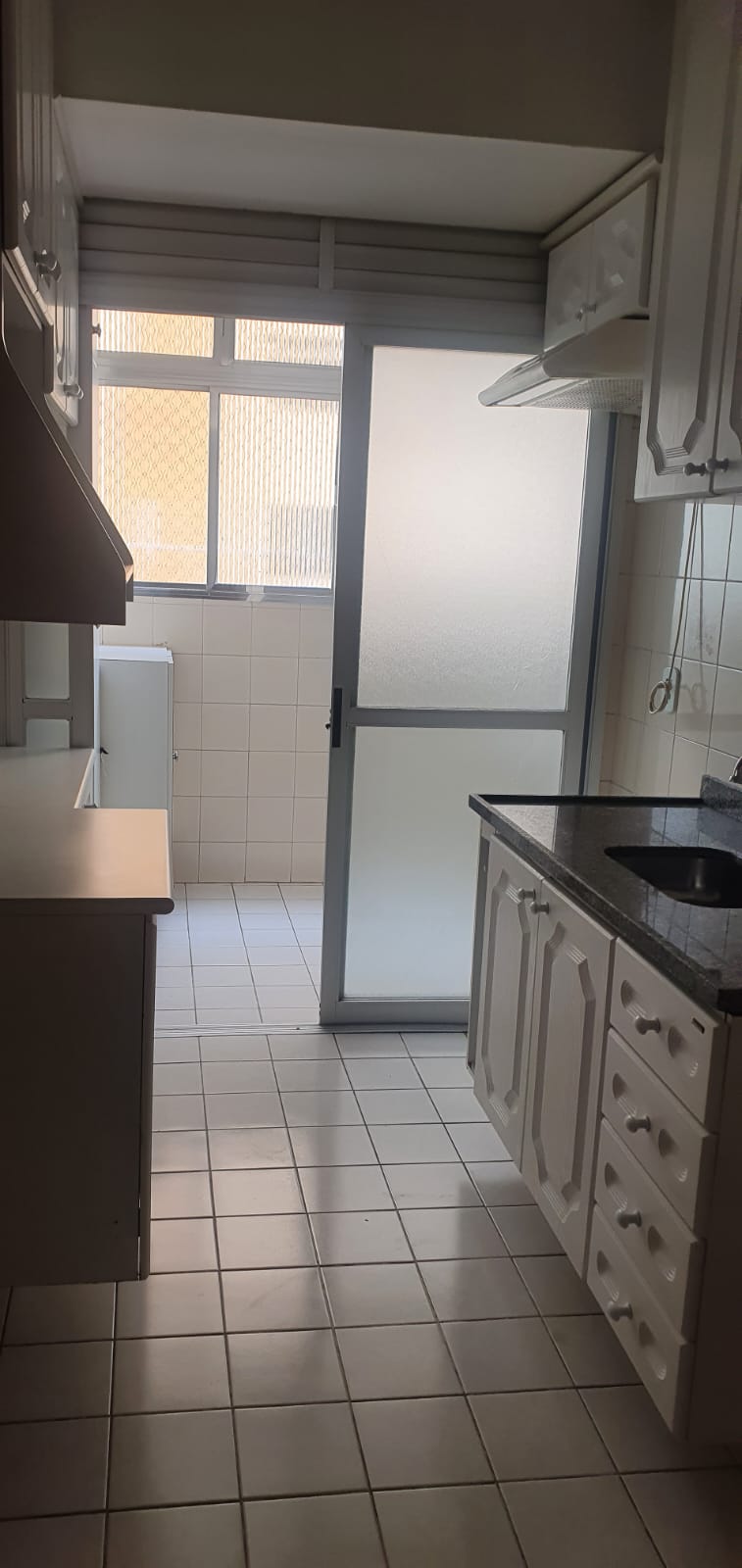 Apartamento à venda com 3 quartos, 70m² - Foto 3