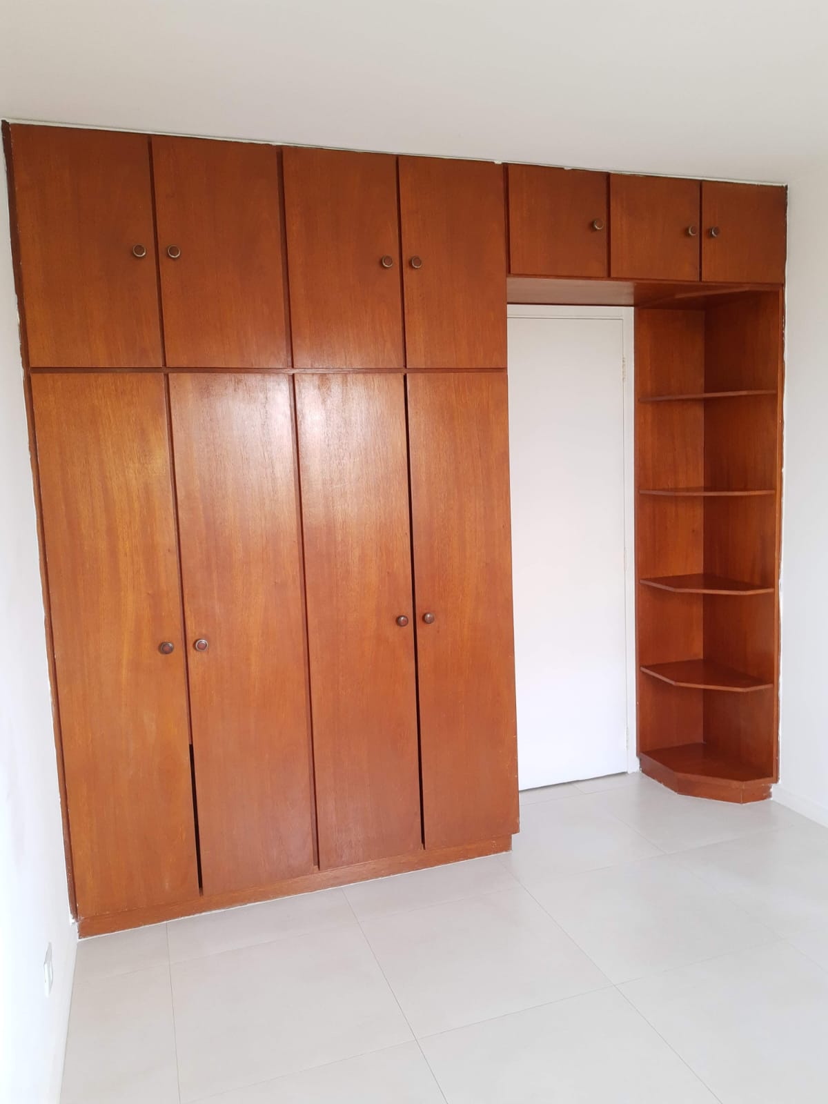 Apartamento à venda com 2 quartos, 53m² - Foto 4