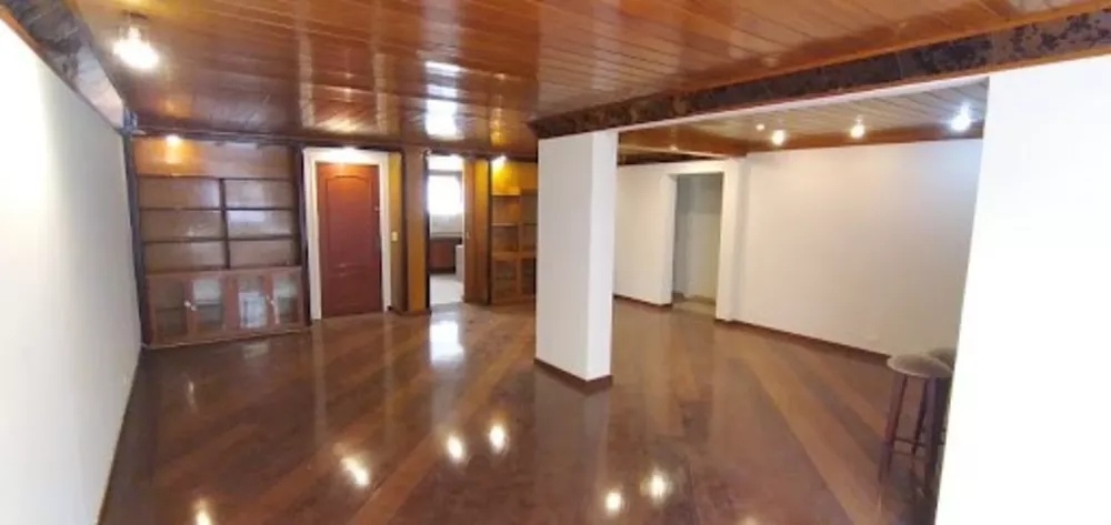 Apartamento à venda com 3 quartos, 119m² - Foto 3