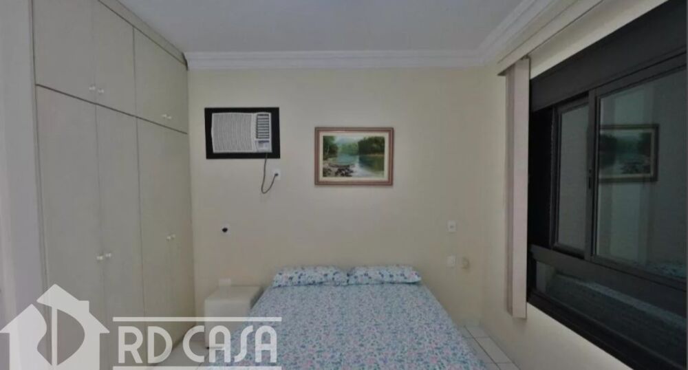 Apartamento à venda com 1 quarto, 36m² - Foto 2