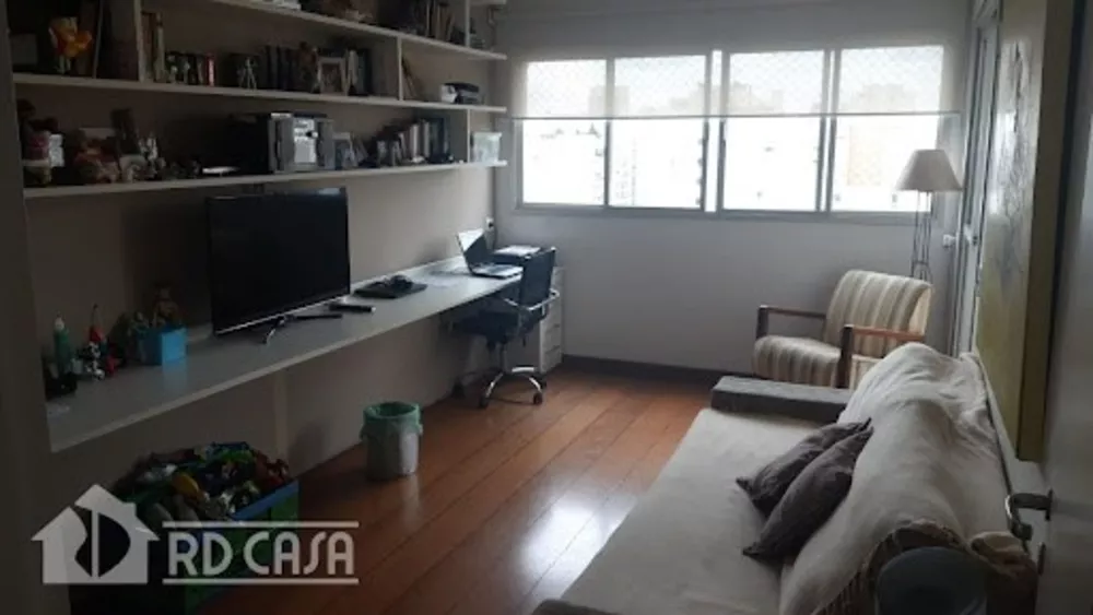 Apartamento à venda com 4 quartos, 240m² - Foto 16