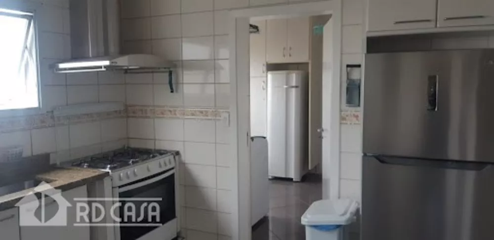 Apartamento à venda com 4 quartos, 240m² - Foto 15