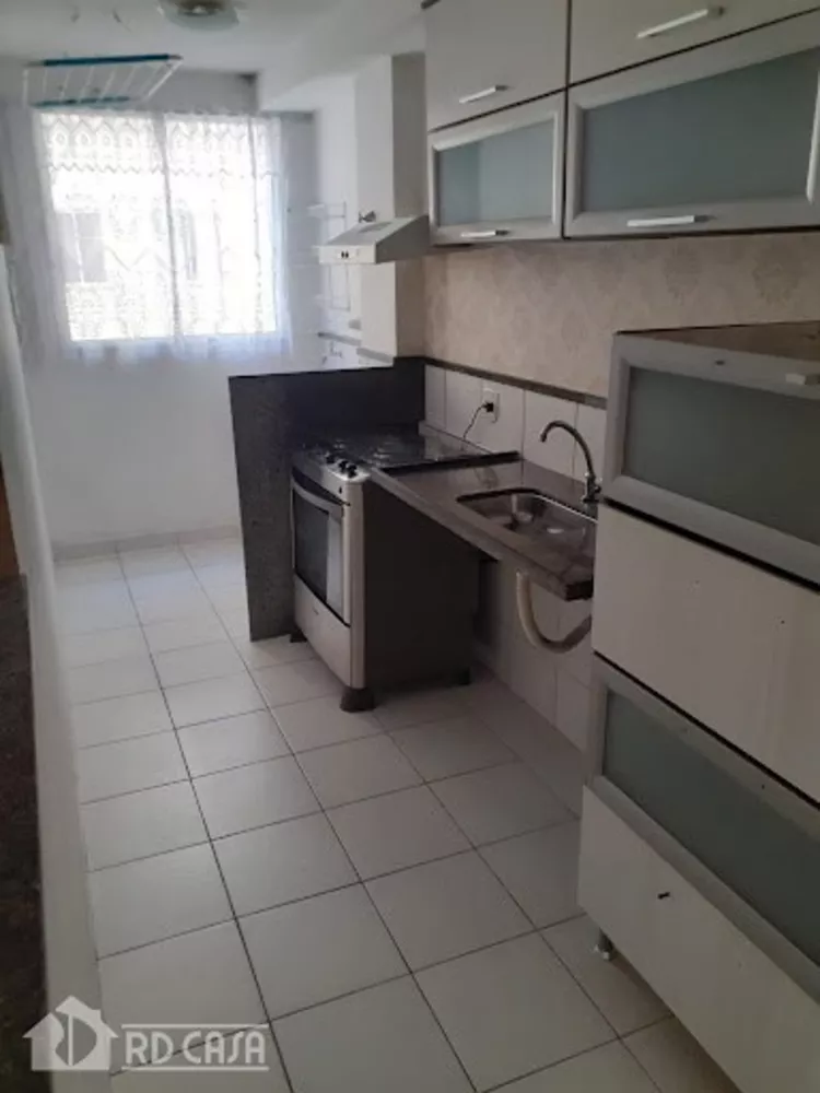 Apartamento à venda com 2 quartos, 70m² - Foto 5